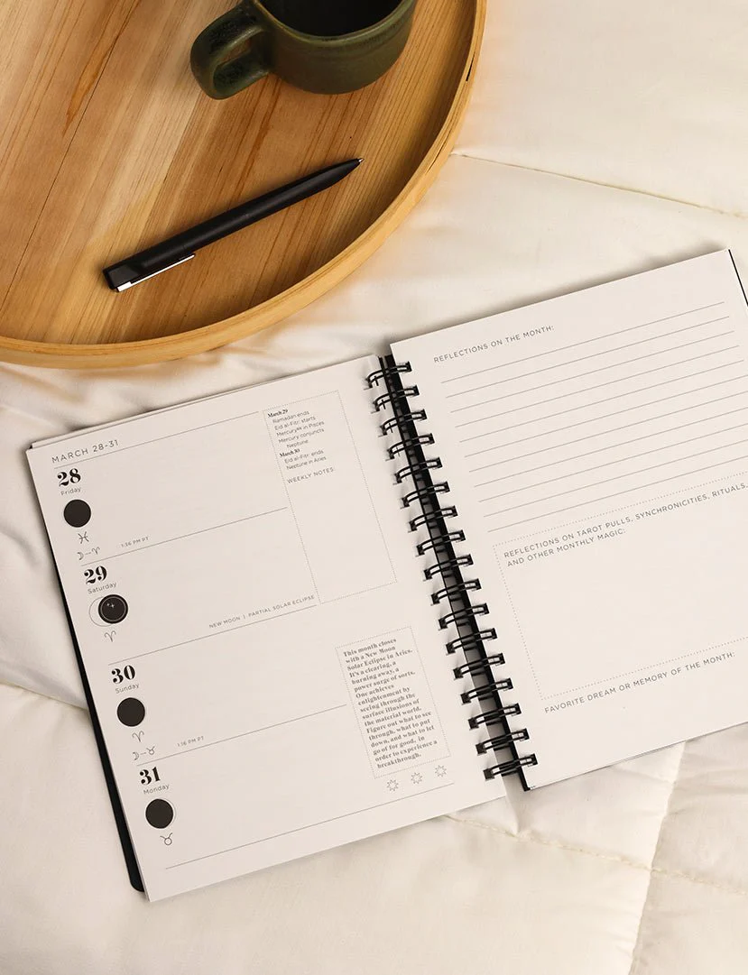 Moon Studio 2026 Many Moons Lunar Planner - Image 10