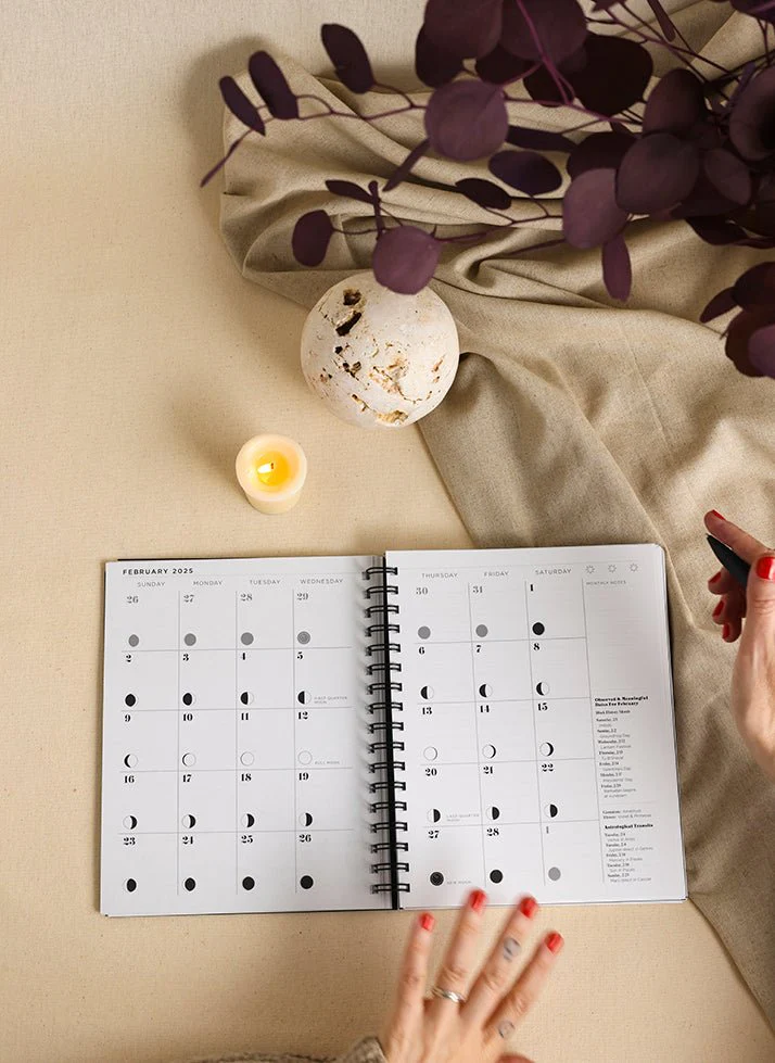 Moon Studio 2026 Many Moons Lunar Planner - Image 6