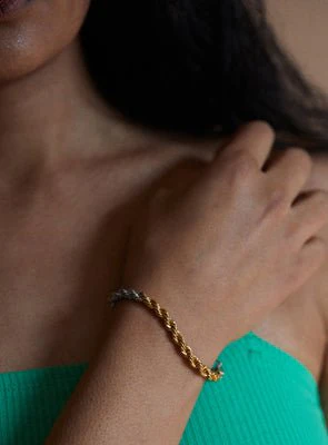 Par Ici 2Tone Heavy Twist Chain Bracelet (In-Store) - Image 2