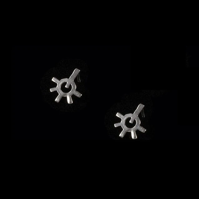Par Ici Burst Studs - Gold or Silver (In-Store) - Image 4