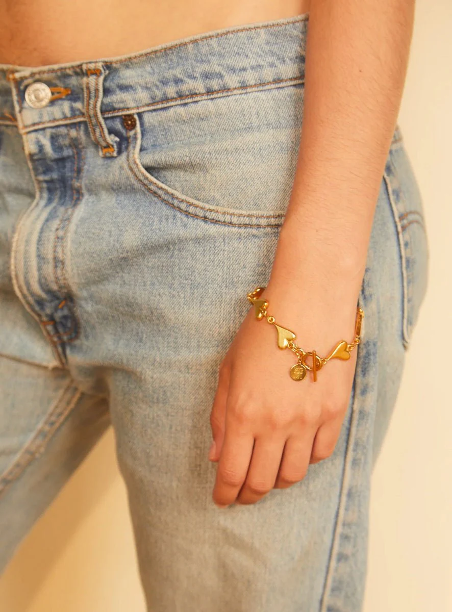 Par Ici Heart Link Bracelet - Gold or Rhodium (In-Store) - Image 3