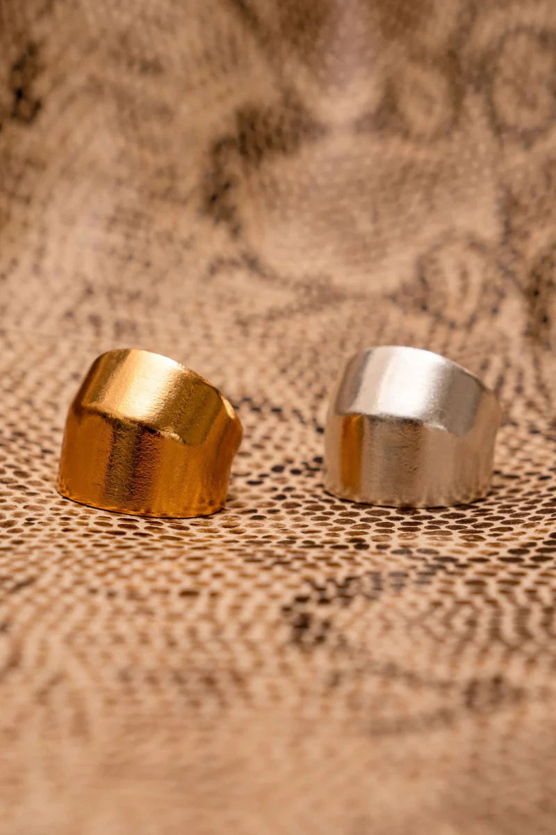Par Ici Knuckle Ring - Gold or Silver (In-Store)