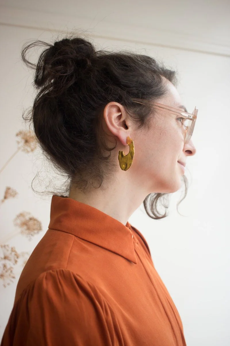Par Ici Large Oval Earrings - Gold (In-Store)