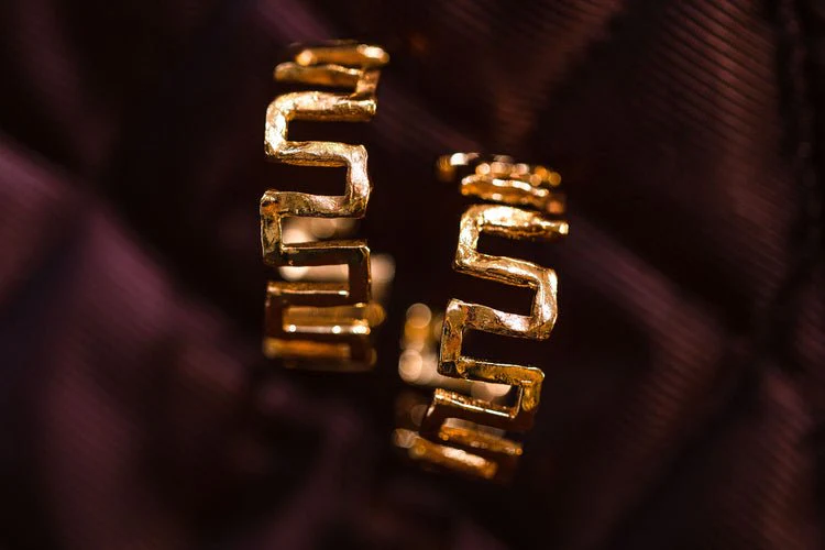 Par Ici Zig-Zag Earrings - Gold or Silver (In-Store) - Image 9