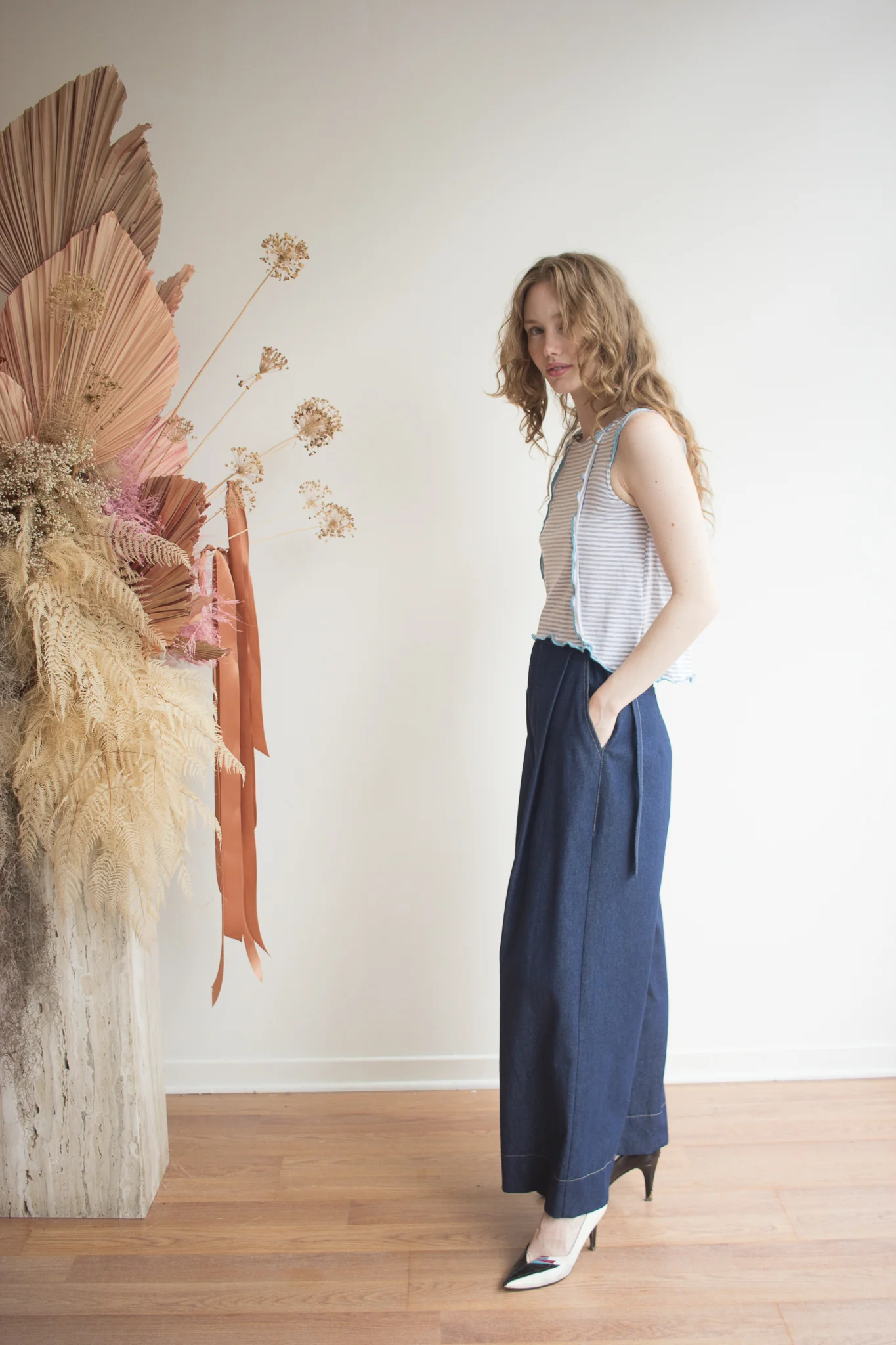 PRE-ORDER Veri Dario Pants (Denim) - Image 3