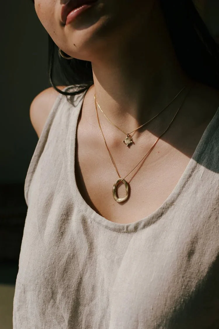 Hawkly Roca Necklace (Bronze or Silver) - Image 2