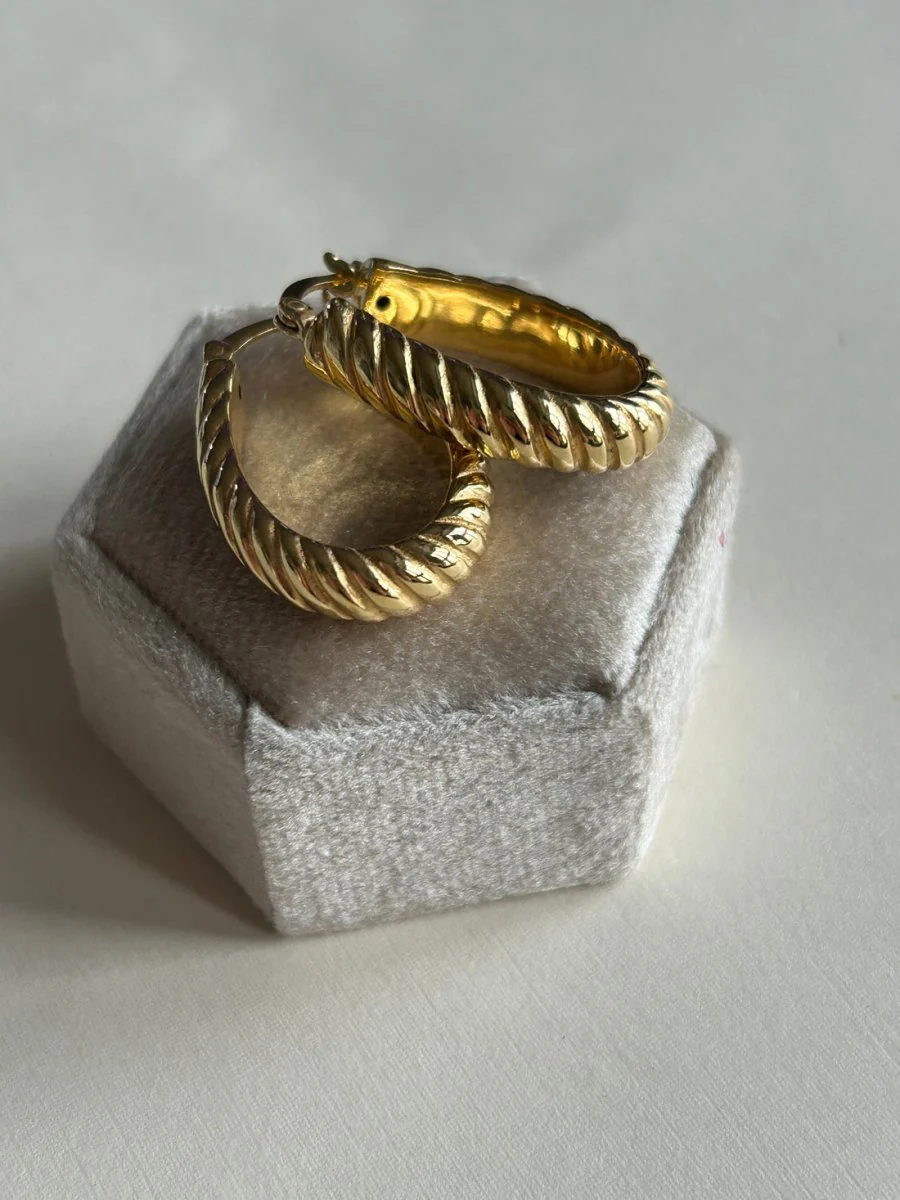 Second Aura Amber Hoops - Image 2
