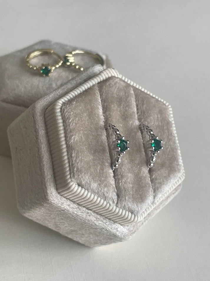 Second Aura In Bloom Huggies (Gold or Silver) - Image 4