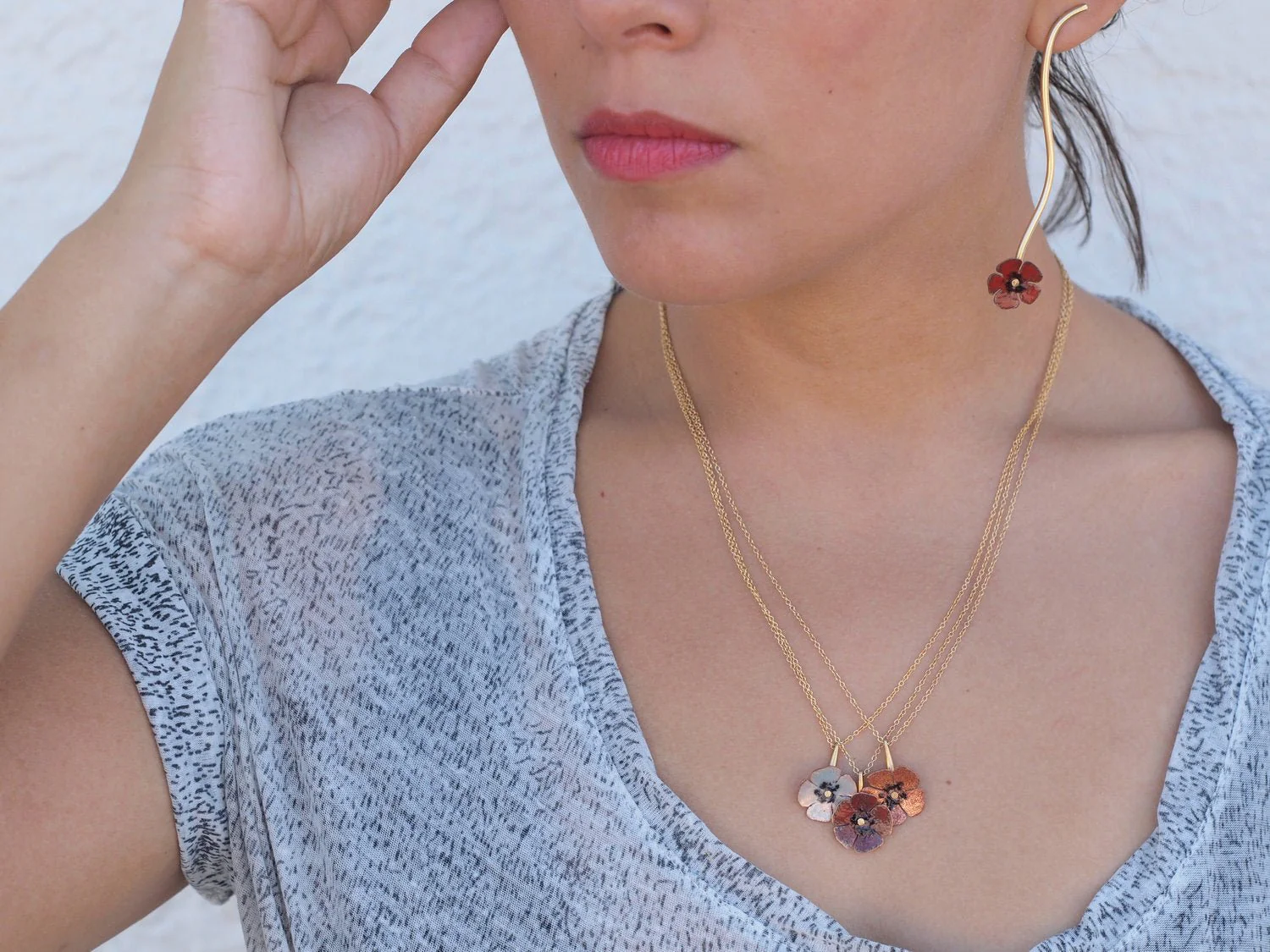 Sophie Kissin Unikko Necklace - Image 4