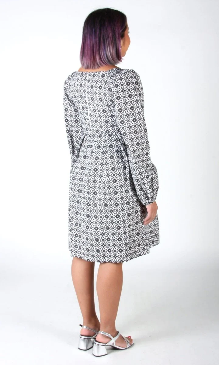 Birds of North America Tailorbird Dress - Quatrefoil (Online Exclusive) - Image 10