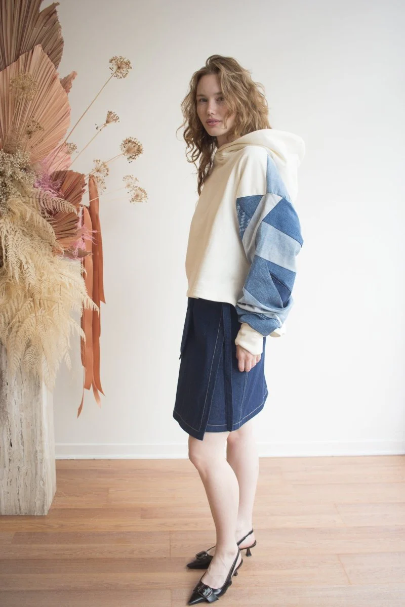 Uni Design Go-To Cropped Hoodie - Image 16