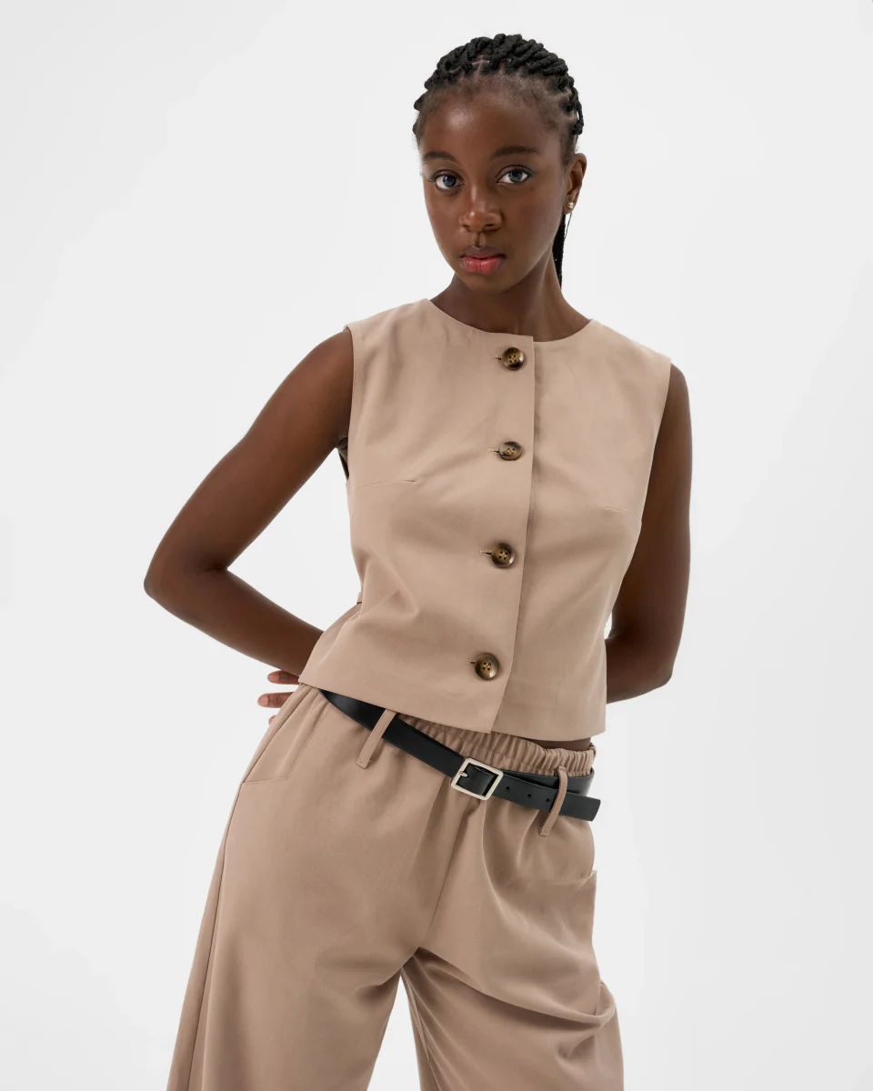 Valerie C. Sleeveless Jacket (Beige) - Image 8