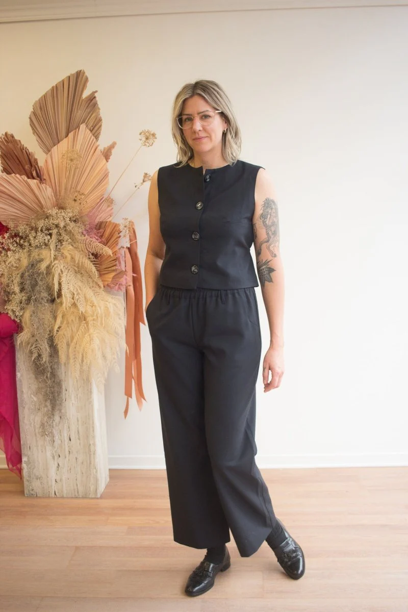 Valerie C. Sleeveless Jacket (Dark Navy) - Image 3