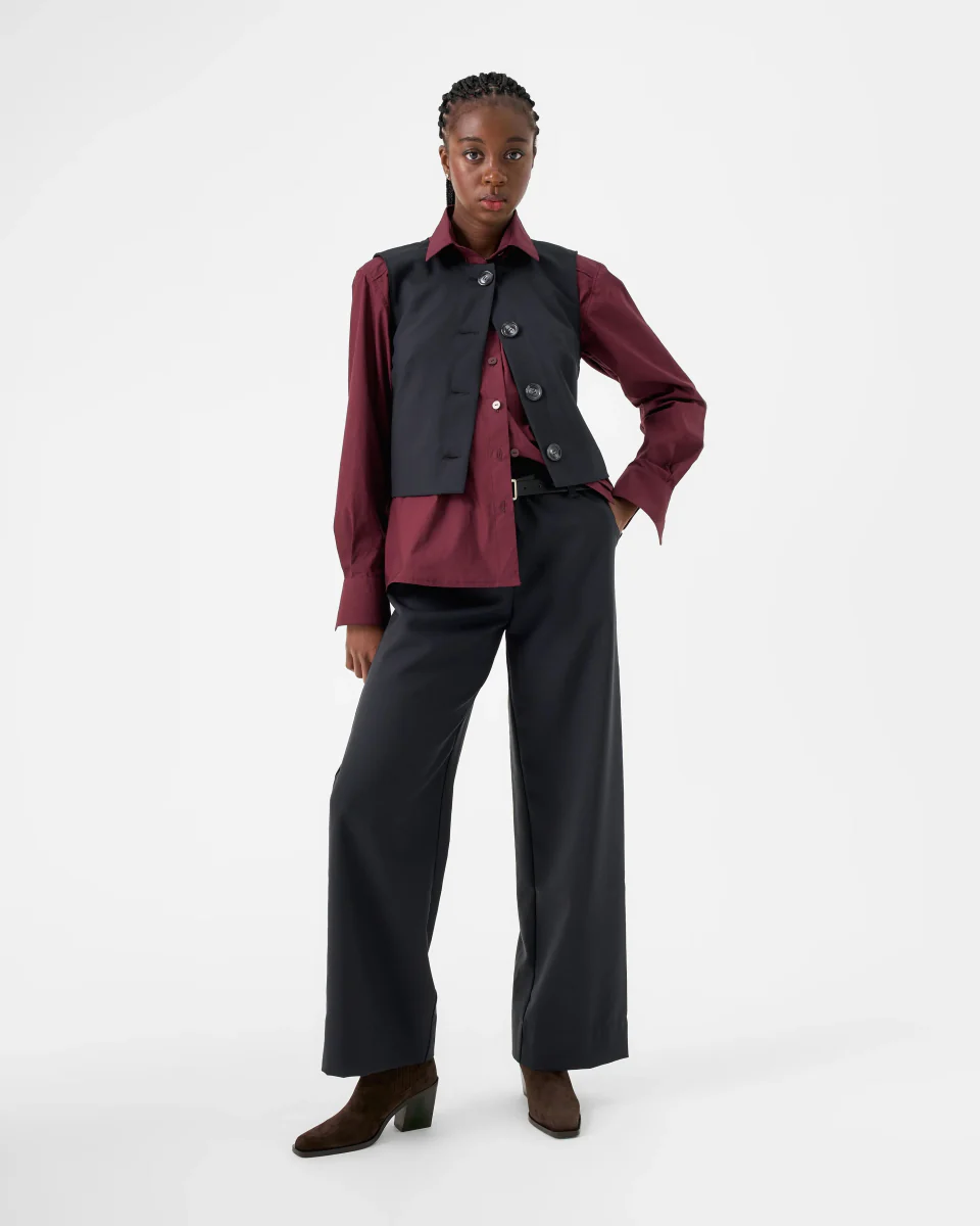 Valerie C. Sleeveless Jacket (Dark Navy) - Image 8