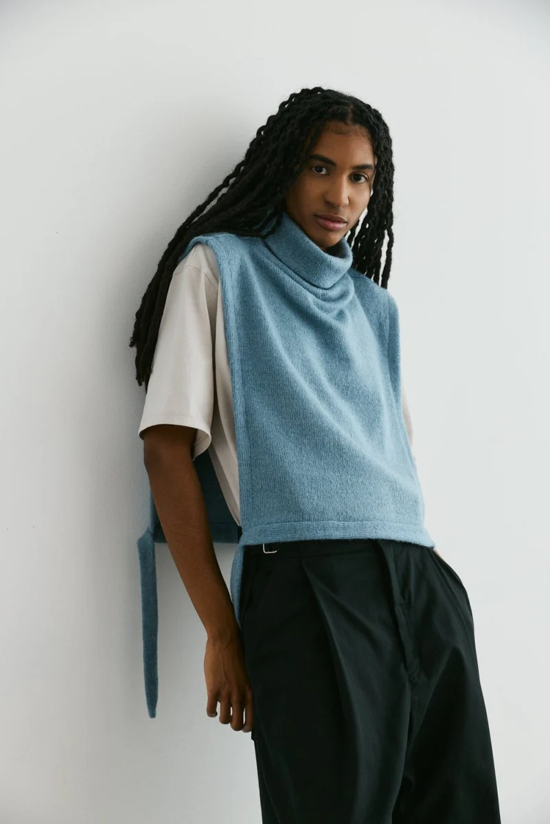 Veri Lago Neck Warmer (Mushroom or Washed Blue)