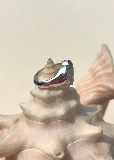Wild Silver Pearl Heart Ring - Image 2