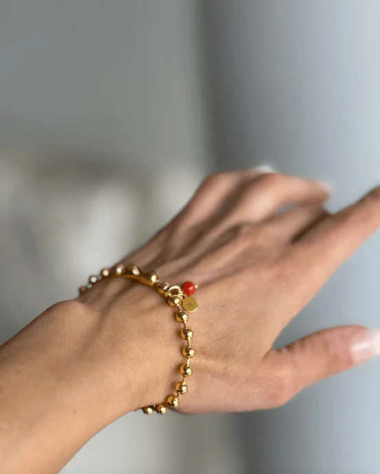 WILYMI Isola Coral & Gold Sphere Bracelet - Image 4