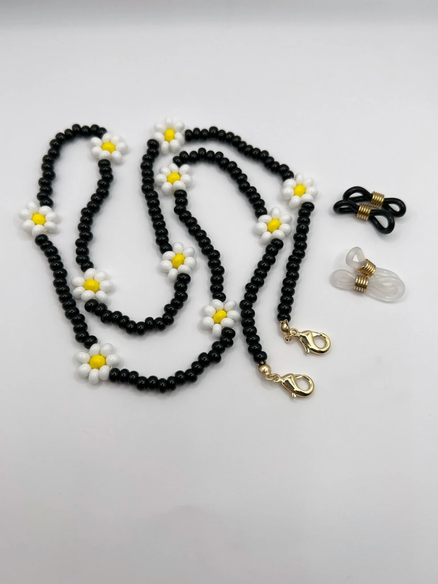 Zenny Jane Chunky Daisy Convertible Mask & Glasses Chain - Image 8